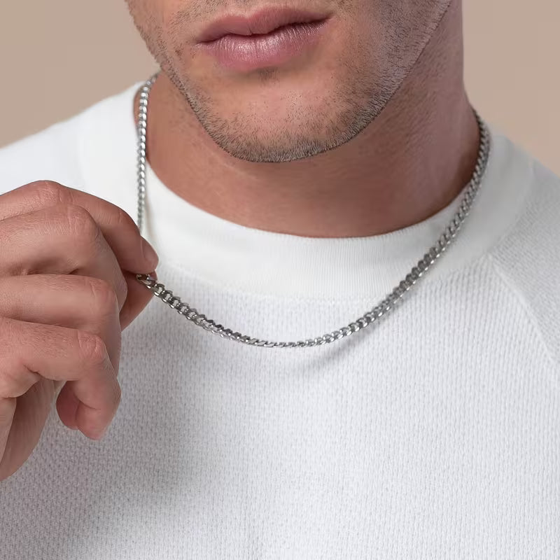 Classic Cuban Link Chain Necklace – Silver Tone